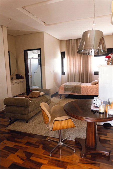 Casa à venda com 4 suítes no condomínio Fazenda Imperial, Sorocaba - SP