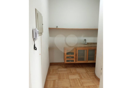 Sobrado à venda com 5 quartos em Perdizes, São Paulo, SP