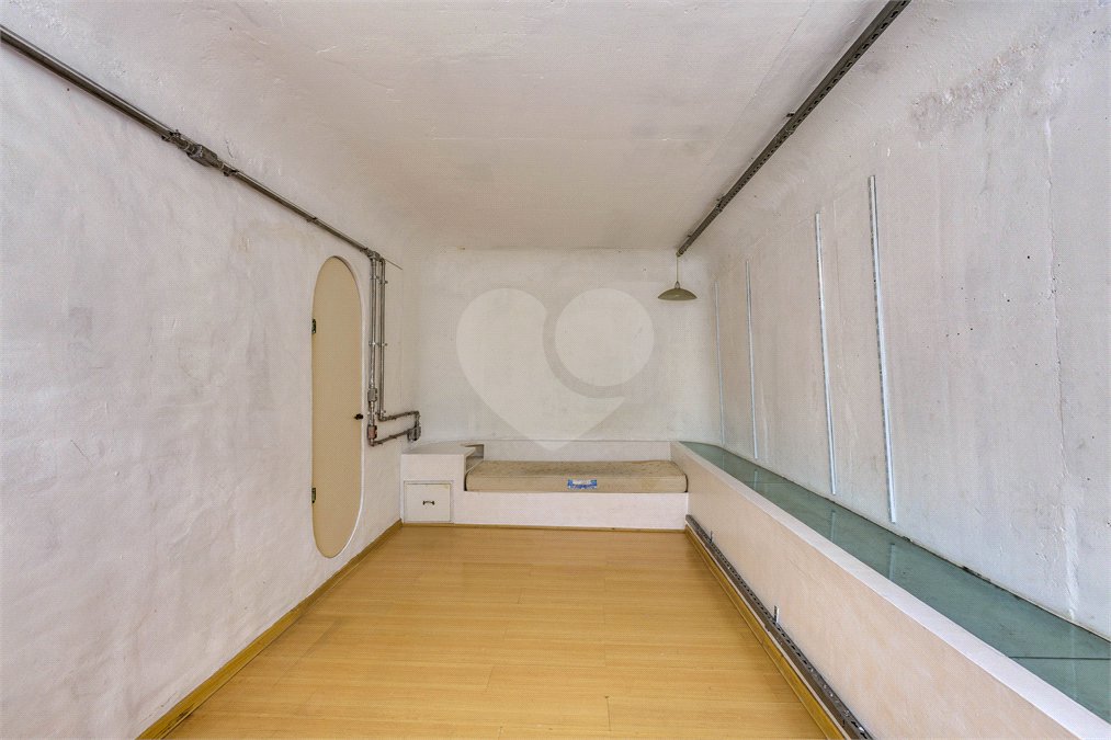 Casa de Vila à venda ou para alugar com 4 quartos, sendo 1 suíte, em Granja Julieta, São Paulo, SP