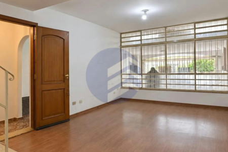 Sobrado à venda com 4 quartos em Jardim Trussardi, São Paulo - SP