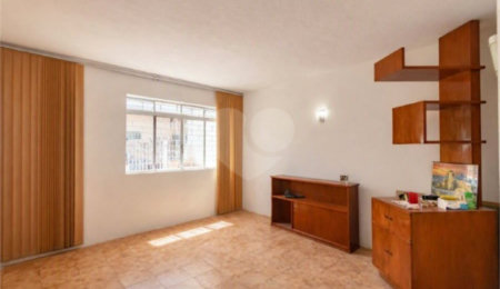 Casa à venda com 3 quartos em Vila Guarani, São Paulo, SP