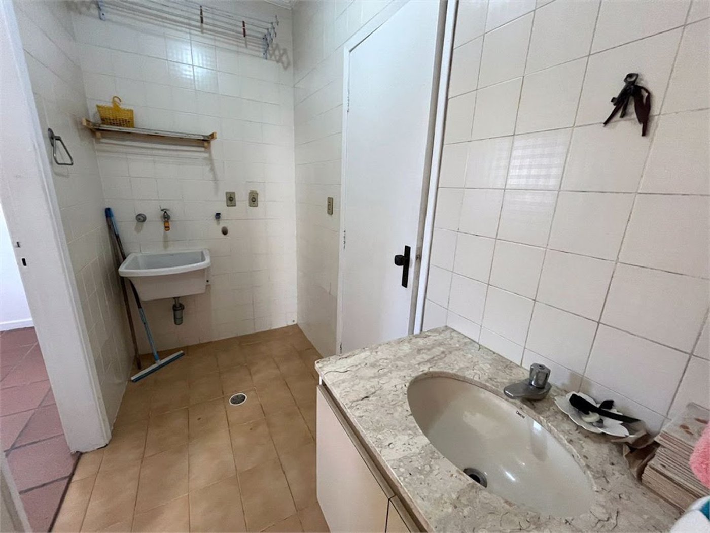 Apartamento Residencial à venda, Jardim Três Marias, Guarujá - AP0583.