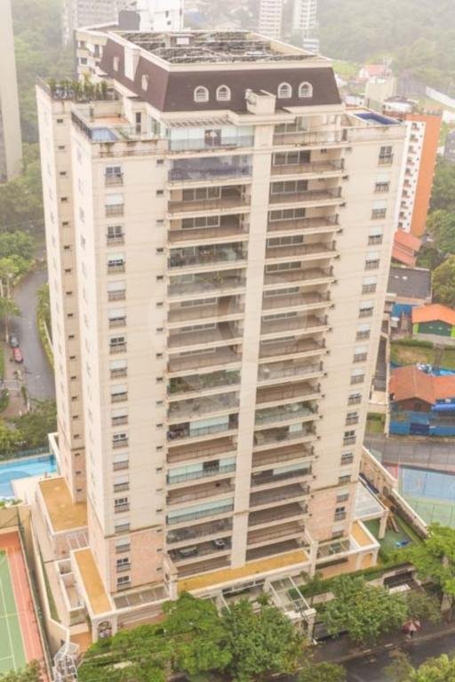 Apartamento à venda com 3 suítes em Vila Suzana, São Paulo, SP
