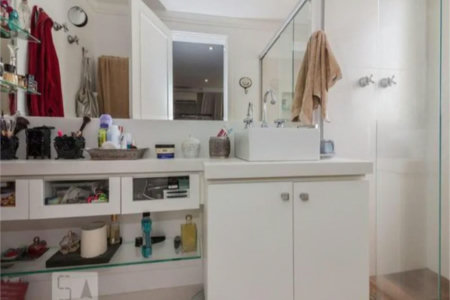 Apartamento à venda ou para alugar com 3 suítes em Jardim Fonte do Morumbi, São Paulo, SP