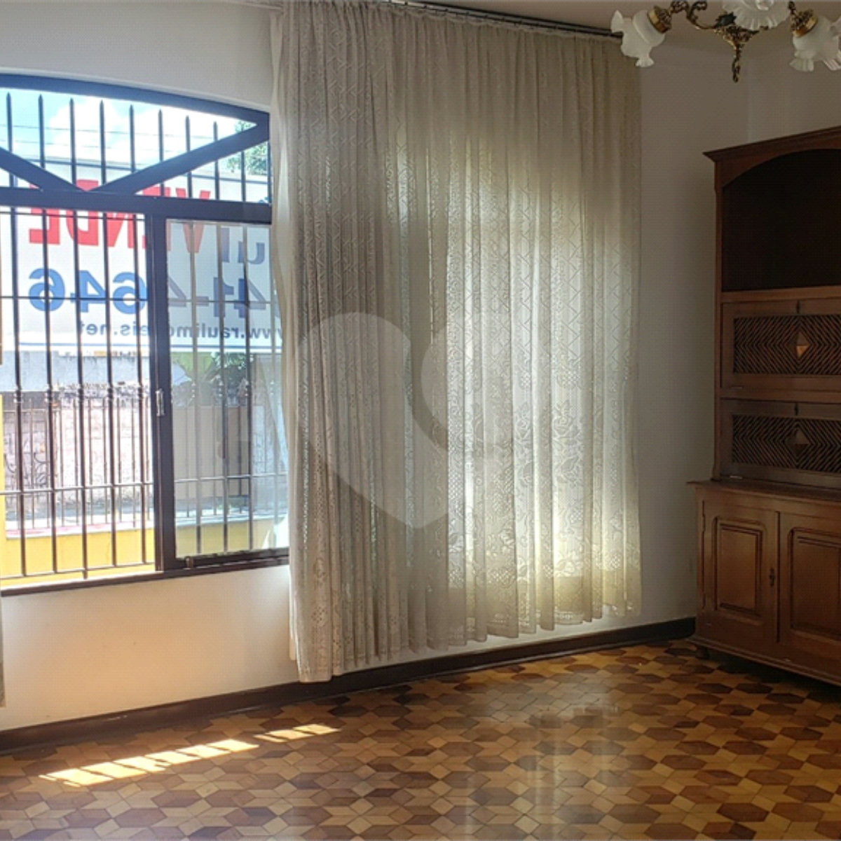 Casa Térrea à venda com 3 quartos, sendo 1 suíte,  em Campo Grande, São Paulo, SP