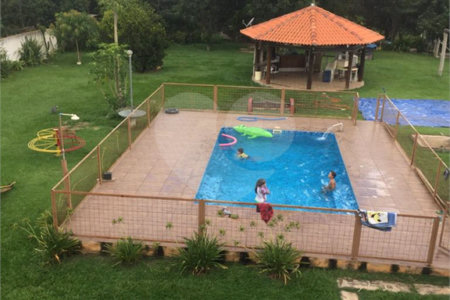 Chácara à venda com 4 quartos, sendo 1 suíte, em Jundiaquara, Araçoiaba da Serra, SP