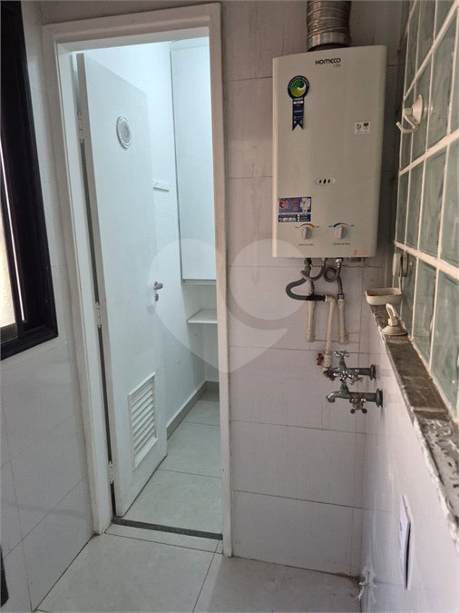 Apartamento à venda com 3 quartos, sendo 1 suíte,  em Cidade São Francisco, São Paulo, SP