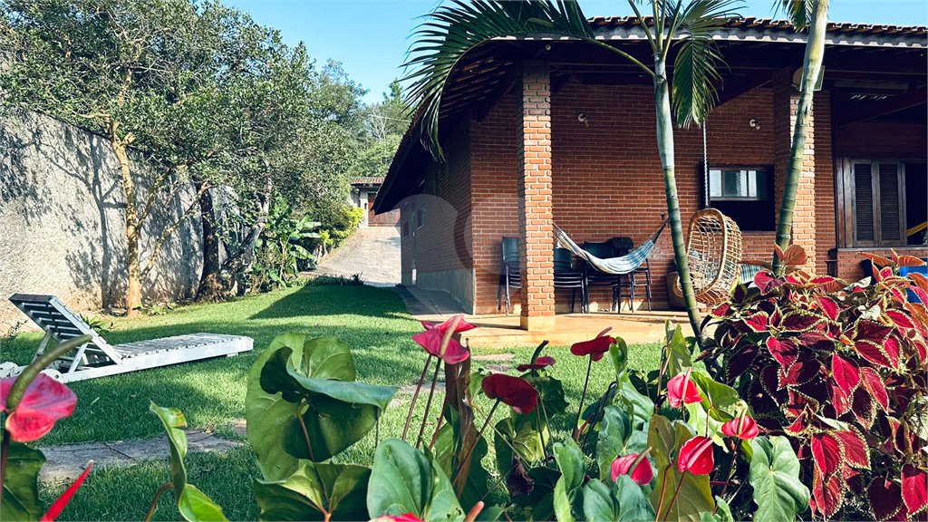 Casa à venda com 8 quartos, sendo 4 suítes, em Eldorado, Diadema, SP