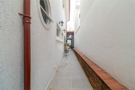 Sobrado à venda com 3 quartos, sendo 1 suíte,  em Vila Mascote, São Paulo, SP