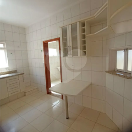 Casa à venda com 4 quartos, sendo 1 suíte, no condomínio Villa Real Ribeirao Preto, Ribeirão Preto - SP