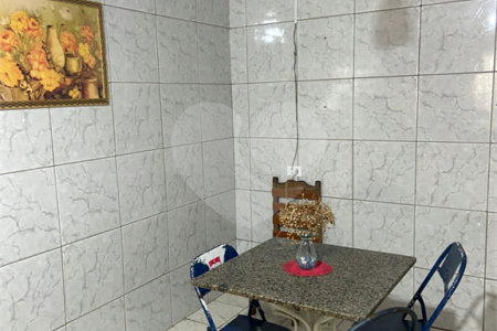 Casa à venda com 2 quartos em Jardim Cangalha, Três Lagoas, MS