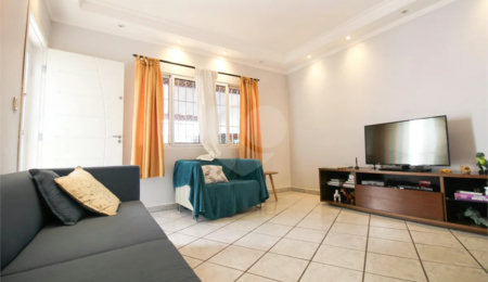 Casa à venda com 3 quartos, sendo 1 suíte,  em Vila Regente Feijó, São Paulo, SP