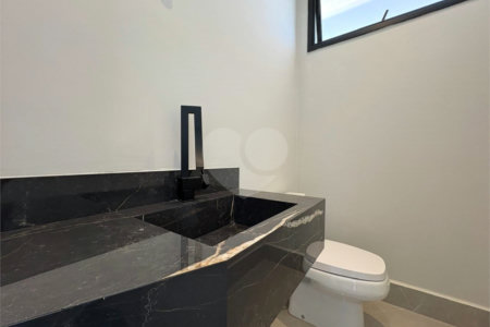 Casa à venda ou para alugar com 4 suítes no condomínio Alphaville Castelo, Itu - SP