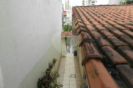 Casa de Vila à venda com 3 quartos, sendo 1 suíte, em Brooklin Novo, São Paulo, SP