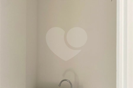 Apartamento à venda com 3 suítes em Jardim Caboré, São Paulo, SP