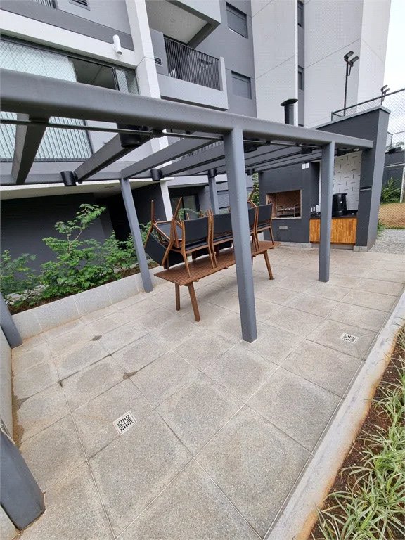 Apartamento à venda com 3 quartos, sendo 1 suíte, em Ferreira, São Paulo, SP