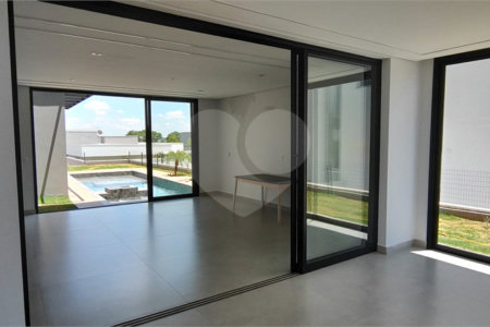 Casa à venda com 4 suítes no condomínio Campos de Santo Antonio II, Itu - SP