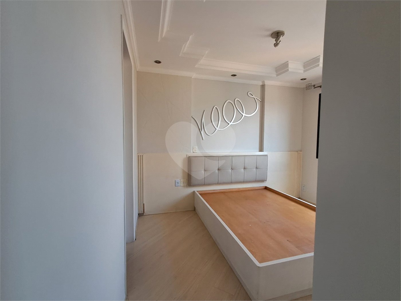 Apartamento à venda com 2 quartos, sendo 1 suíte, em Vila Pompéia, São Paulo, SP