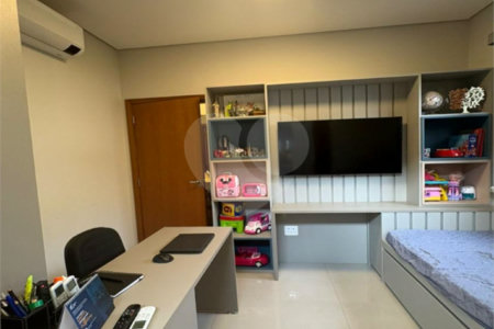 Casa à venda com 3 suítes no condomínio Residencial Terras de Siena, Ribeirão Preto - SP