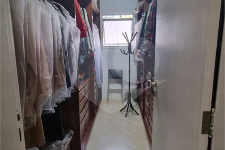 Apartamento à venda com 3 quartos, sendo 1 suíte, em Bela Vista, São Paulo, SP