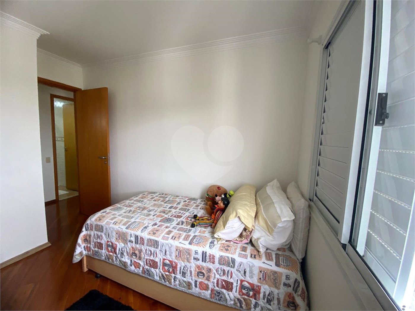 Cobertura à venda com 3 quartos, sendo 1 suíte,  em Cidade São Francisco, São Paulo, SP