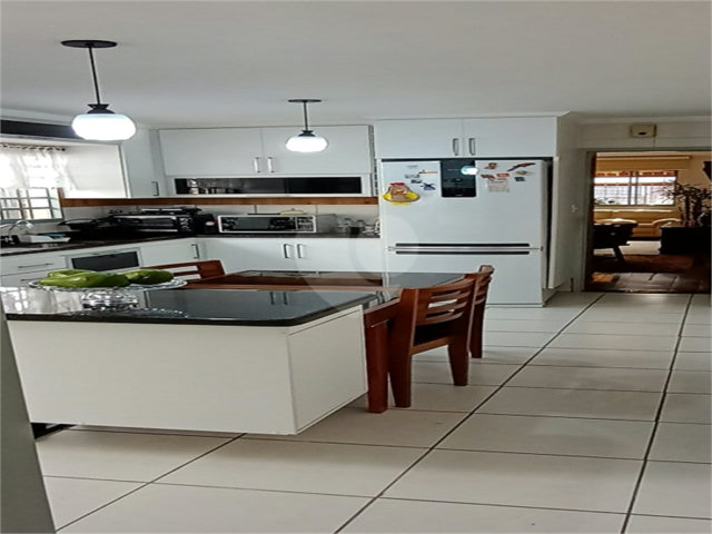 Casa Térrea à venda com 3 quartos, sendo 1 suíte,  em Tremembé, São Paulo, SP