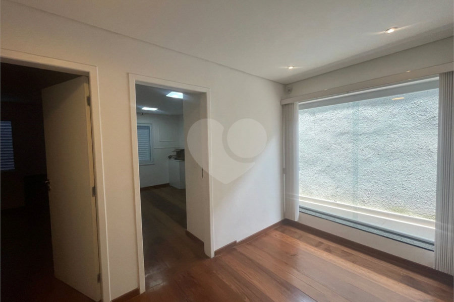 Sobrado à venda com 3 quartos, sendo 1 suíte, em Jardim São Paulo(zona Norte), São Paulo, SP