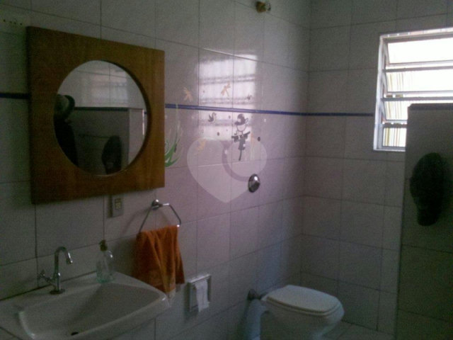 Sobrado à venda com 3 quartos, sendo 1 suíte,  em Tremembé, São Paulo, SP