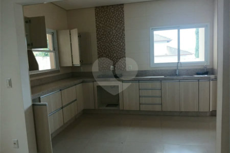 Casa para Locação no Condomínio Recanto dos Paturis em Vinhedo/SP