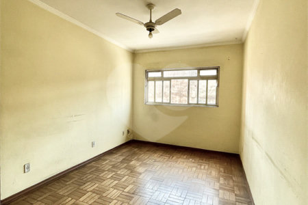 Apartamento à venda com 2 quartos em Cambuci, São Paulo, SP