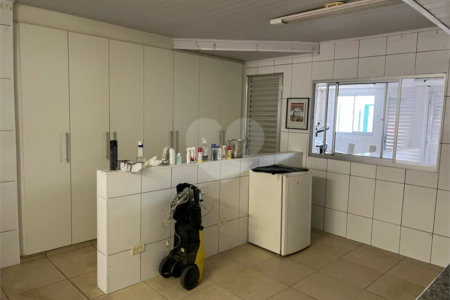 Chácara à venda com 10 quartos, sendo 16 suítes, em Chácaras do Pinhal (pinhal), Cabreúva, SP