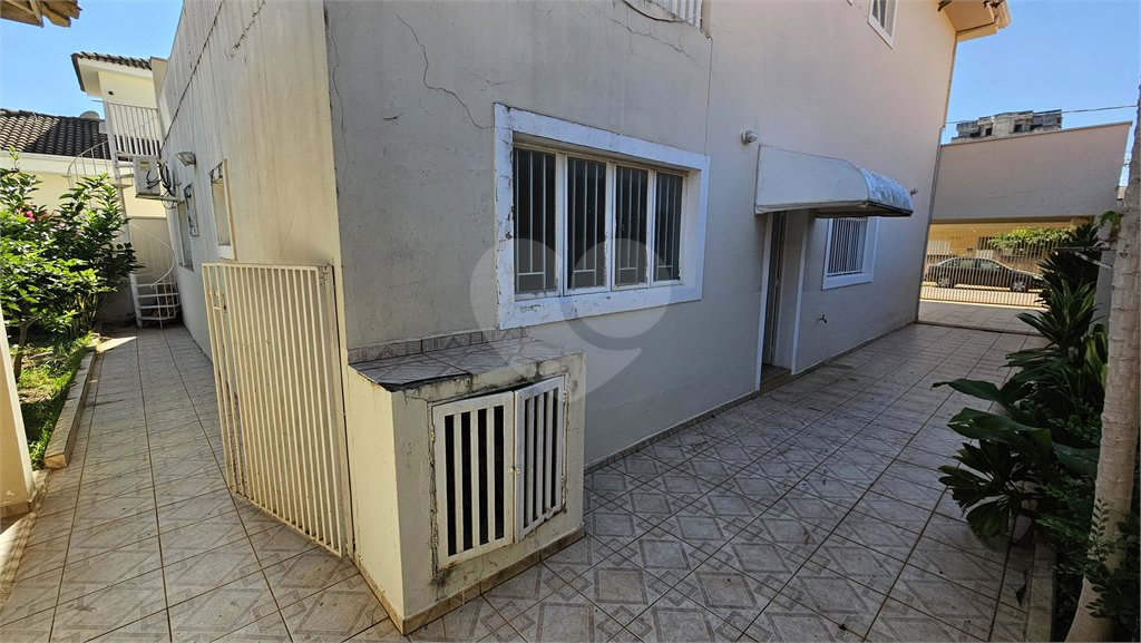 Sobrado à venda com 3 quartos, sendo 2 suítes, em Jardim Rossignatti, Indaiatuba, SP