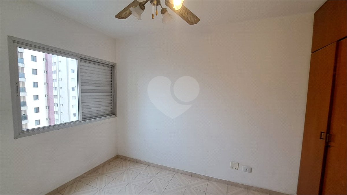 Apartamento à venda com 3 quartos, sendo 1 suíte, em Vila Mariana, São Paulo, SP