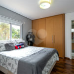 Casa à venda com 5 quartos, sendo 4 suítes, no condomínio Villa de Monterey, São Paulo - SP