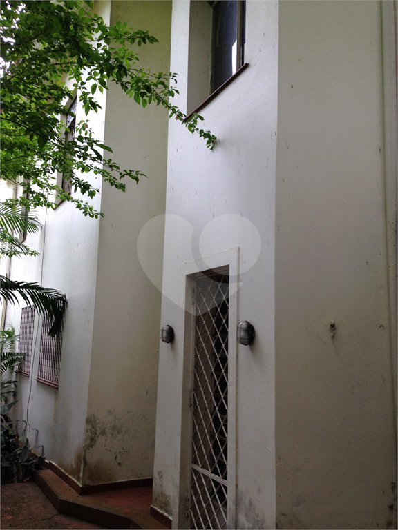 Casa à venda com 4 quartos, sendo 1 suíte,  em Jardim Petrópolis, São Paulo, SP