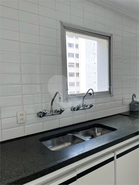 Apartamento à venda com 3 suítes em Aclimação, São Paulo, SP