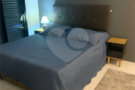 Apartamento à venda com 4 quartos, sendo 2 suítes,  em Vila Andrade, São Paulo, SP
