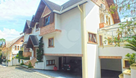 Casa à venda com 5 suítes no condomínio Vilaggio Monte Alegre, São Paulo - SP