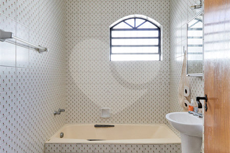 Casa de Vila à venda com 4 suítes em Granja Julieta, São Paulo, SP