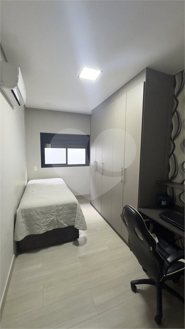 Casa à venda com 3 quartos, sendo 1 suíte, no condomínio Jardim Residencial Dona Maria José, Indaiatuba - SP