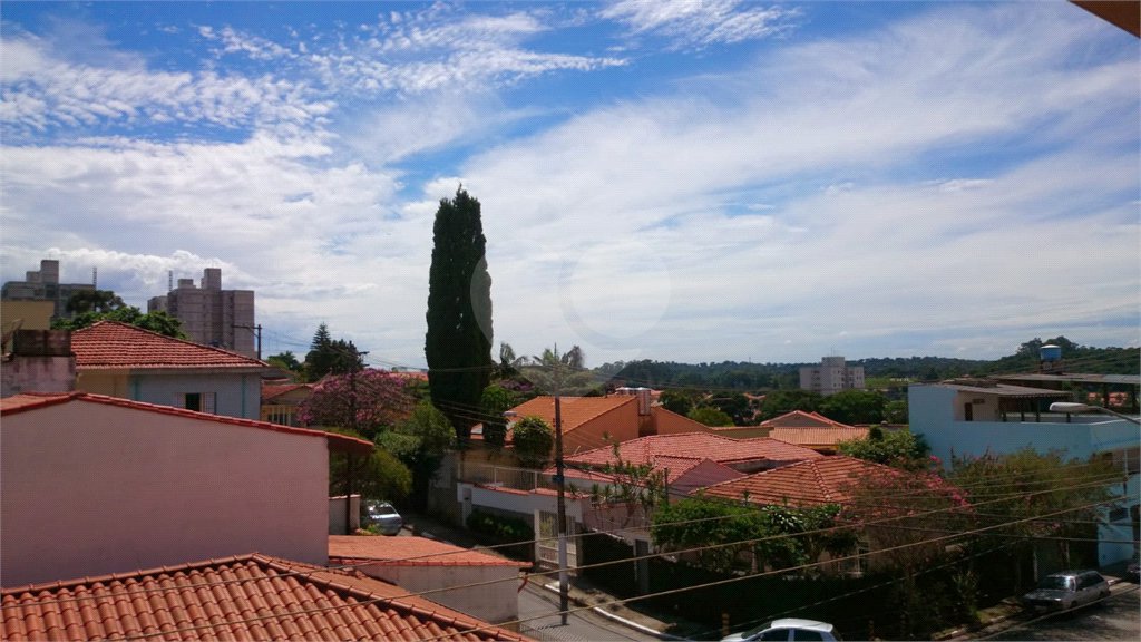 Casa à venda com 3 quartos, sendo 1 suíte,  no condomínio Villaggio DI Firenze, São Paulo - SP