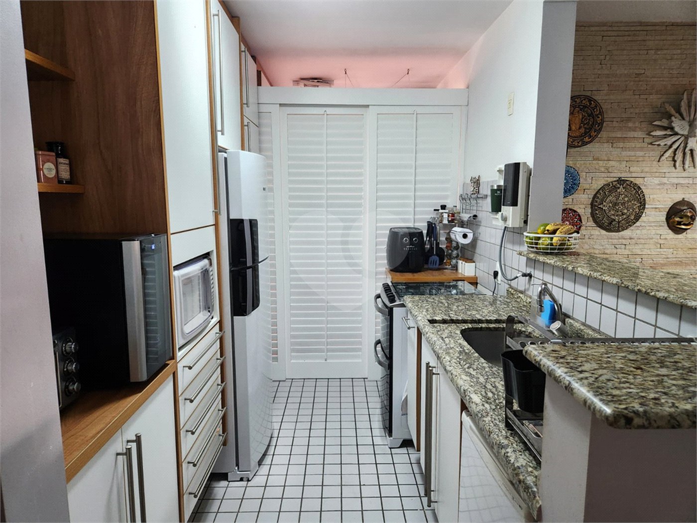 Apartamento à venda ou para alugar com 3 quartos, sendo 2 suítes,  em Jardim Ampliação, São Paulo, SP
