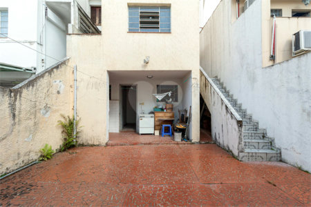 Sobrado à venda com 3 quartos em Jardim Vera Cruz, São Paulo, SP
