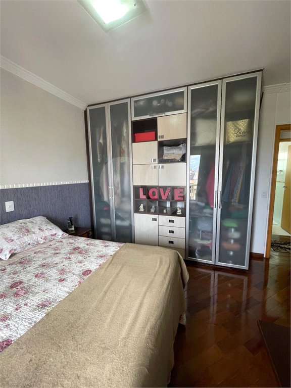 Apartamento à venda com 4 quartos, sendo 2 suítes, em Baeta Neves, São Bernardo do Campo, SP