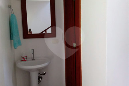 Casa de Vila à venda com 4 suítes em Guarapiranga, São Paulo, SP