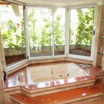 Casa à venda com 5 suítes em Jardim Leonor, São Paulo, SP