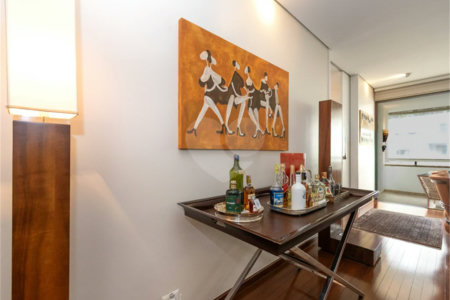 Apartamento de 233 m² à venda em Higienópolis com 4 dormitórios.