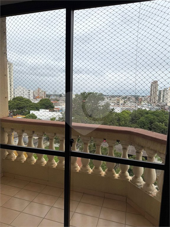 Apartamento à venda com 3 quartos, sendo 1 suíte, no Centro, Suzano, SP