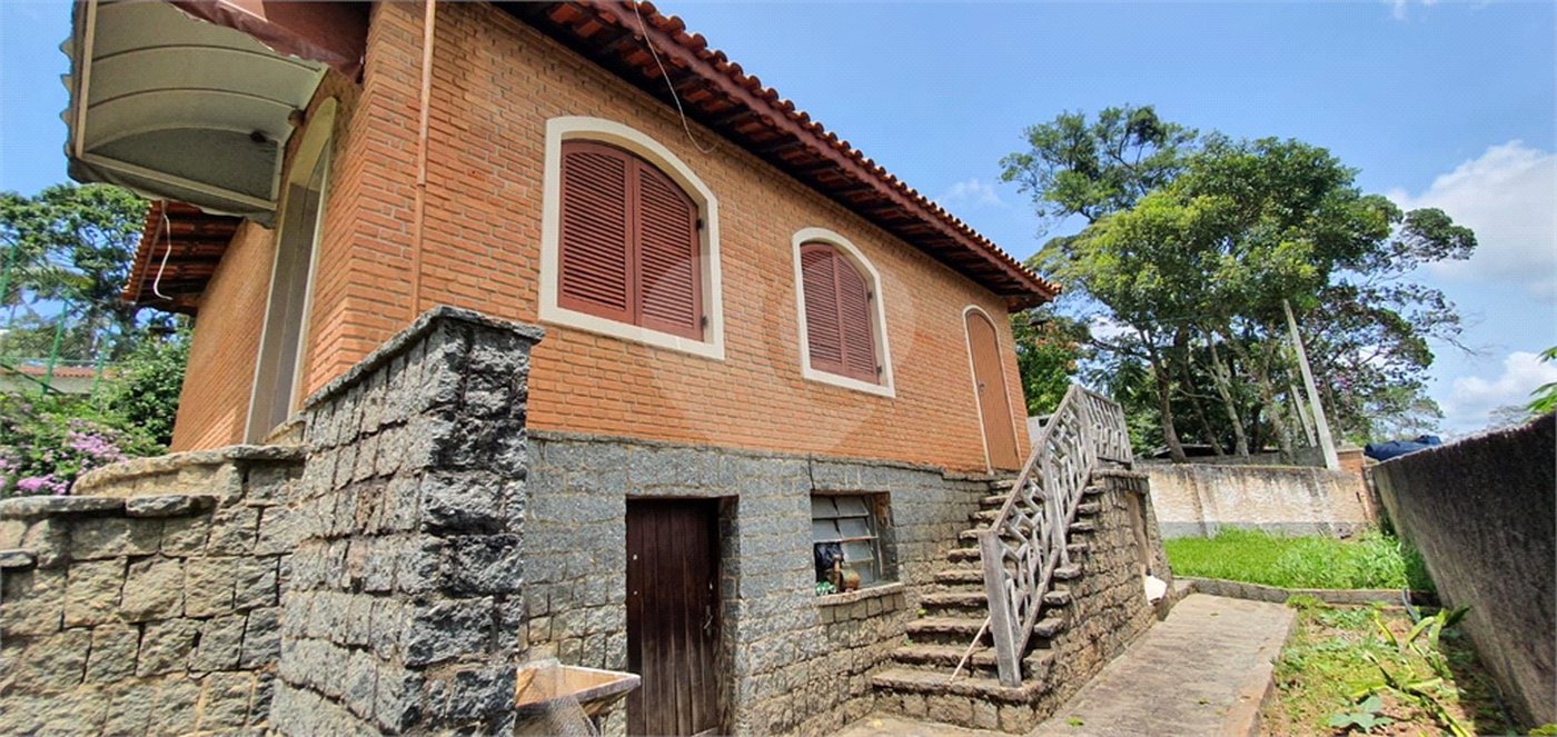 Chácara à venda com 2 quartos em Luiz Fagundes, Mairiporã, SP