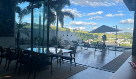 Casa à venda com 4 suítes no condomínio Residencial Campo de Toscana, Vinhedo - SP